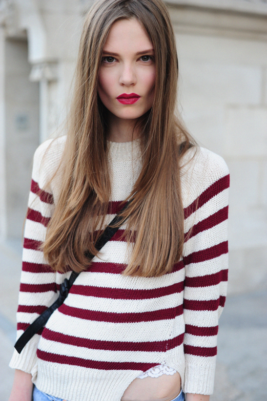 red-stripe-sweater-hanneli2