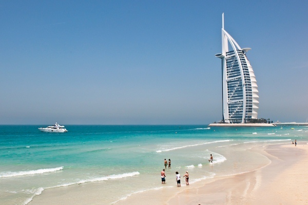 Beaches-in-Dubai